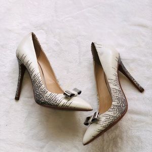 Two tone Coach Pumps